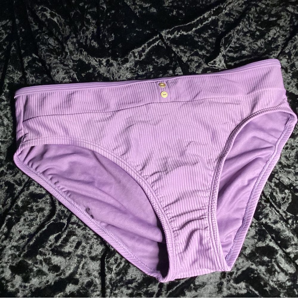 Purple bikini bottoms size L